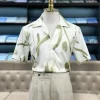 Áo sơ mi nam ngắn tay – Dáng rộng Hàn Quốc, cổ Cuba họa tiết vintage, màu xanh mơ (hạnh xanh), phong cách retrovintage hè cá tính